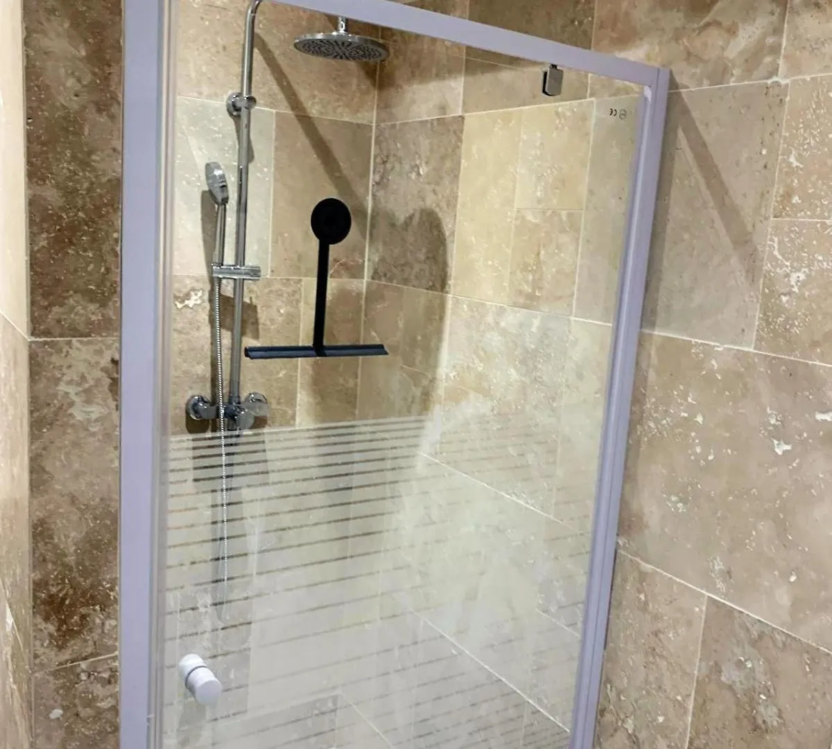 Urban Flat 167 - Luxury 1 Bedroom Flat In *
