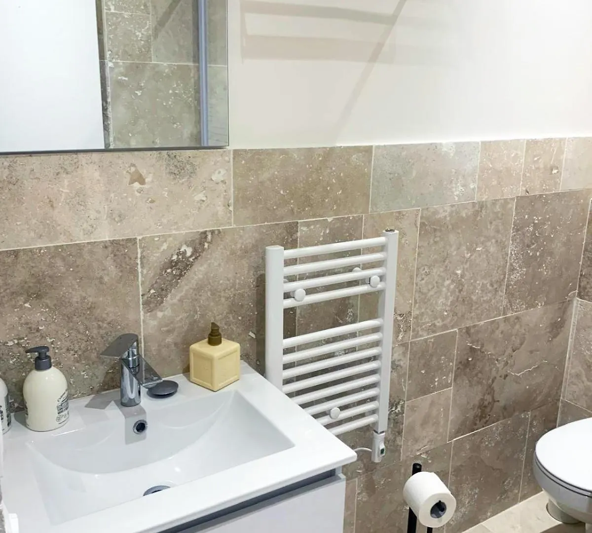 Urban Flat 167 - Luxury 1 Bedroom Flat In شقة باريس